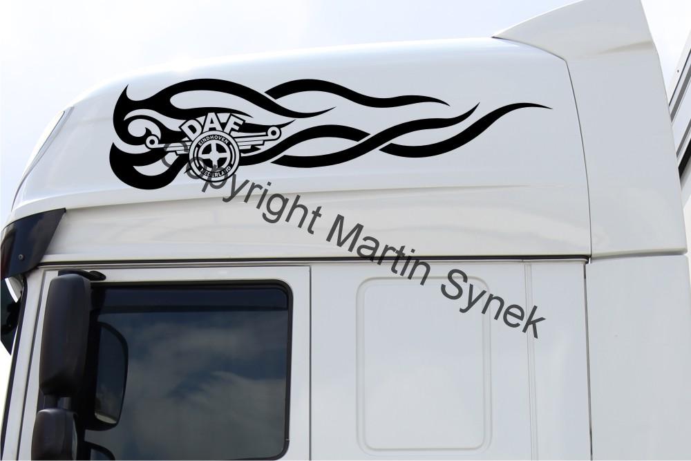 dekorační samolepka na bok kabiny