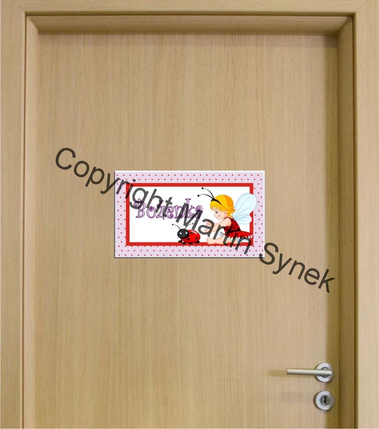 Cedulka na dveře se jménem