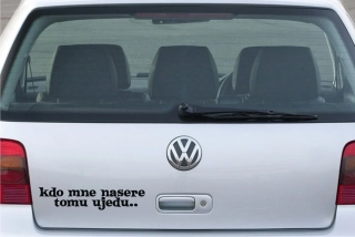 samolepka na auto 